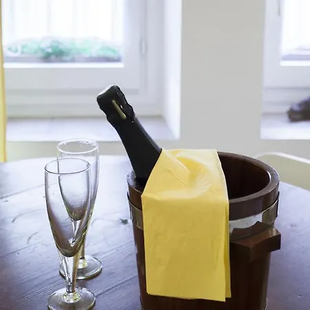 Stayingirona. Cava * Жирона