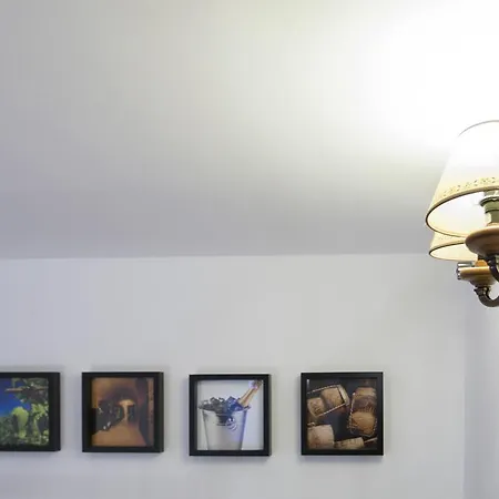 Stayingirona. Apartamento Cava * Girona