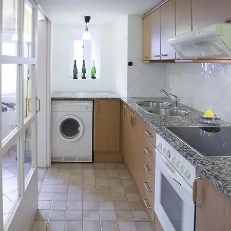 Stayingirona. Apartamento Cava Daire